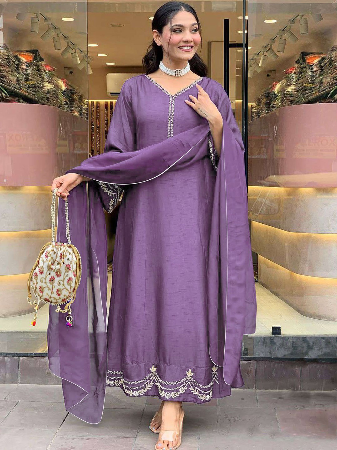 

GoSriKi Gotta Patti V-Neck Anarkali Kurta With Trousers And Dupatta, Purple