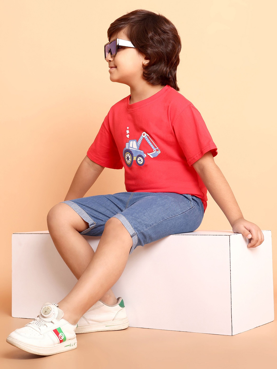 

YK Boys Printed Pure Cotton T-shirt With Shorts, Red