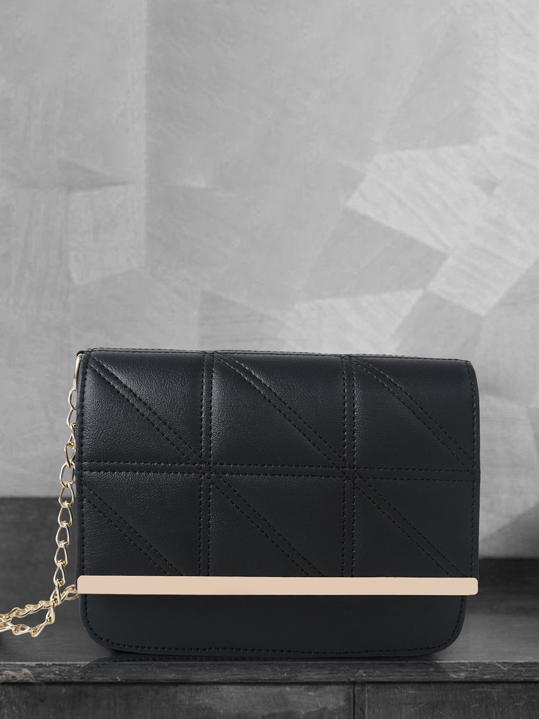 

SPOTIC Women Solid Crossbody Leather Sling Bag, Black