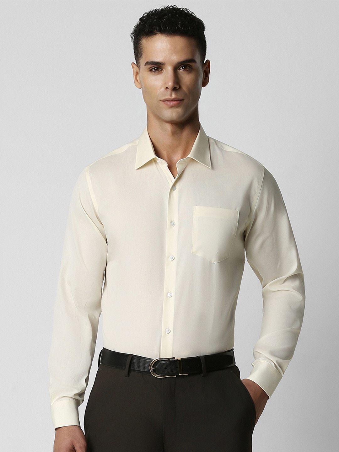 

Van Heusen Men Pure Cotton Slim Fit Opaque Casual Shirt, Cream