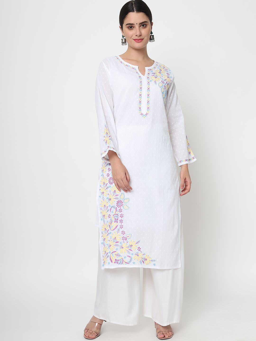 

PARAMOUNT CHIKAN Floral Lucknowi Chikankari Notch Neck Straight Kurta, White