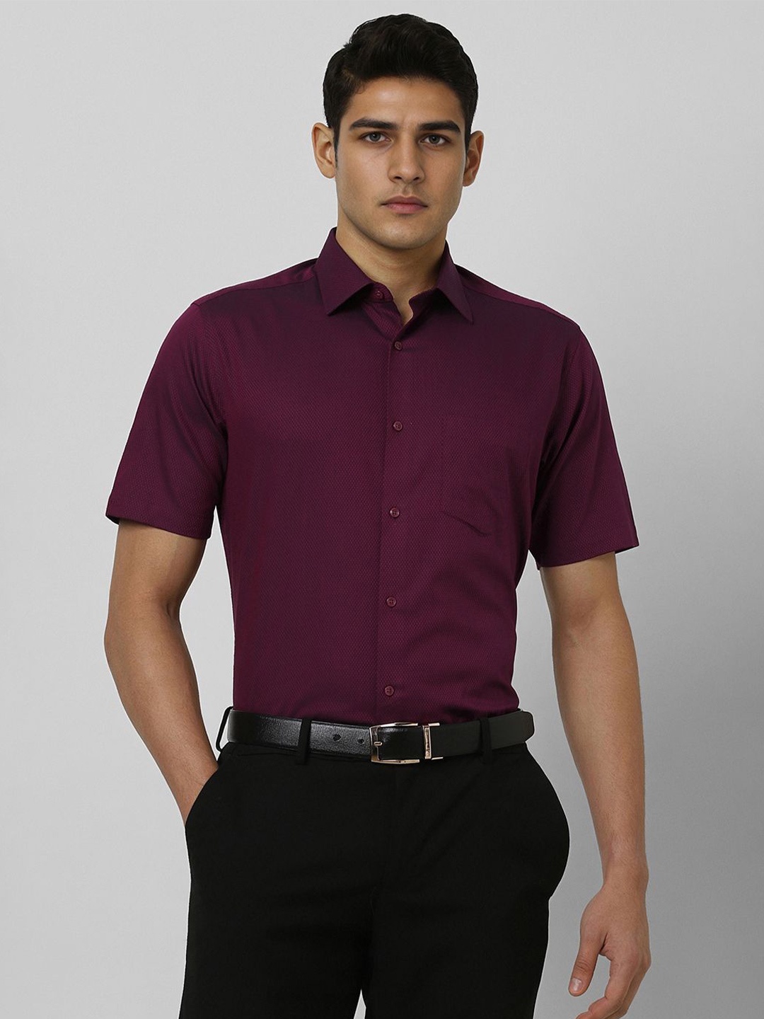 

Van Heusen Men Slim Fit Spread Collar Textured Cotton Formal Shirt, Pink