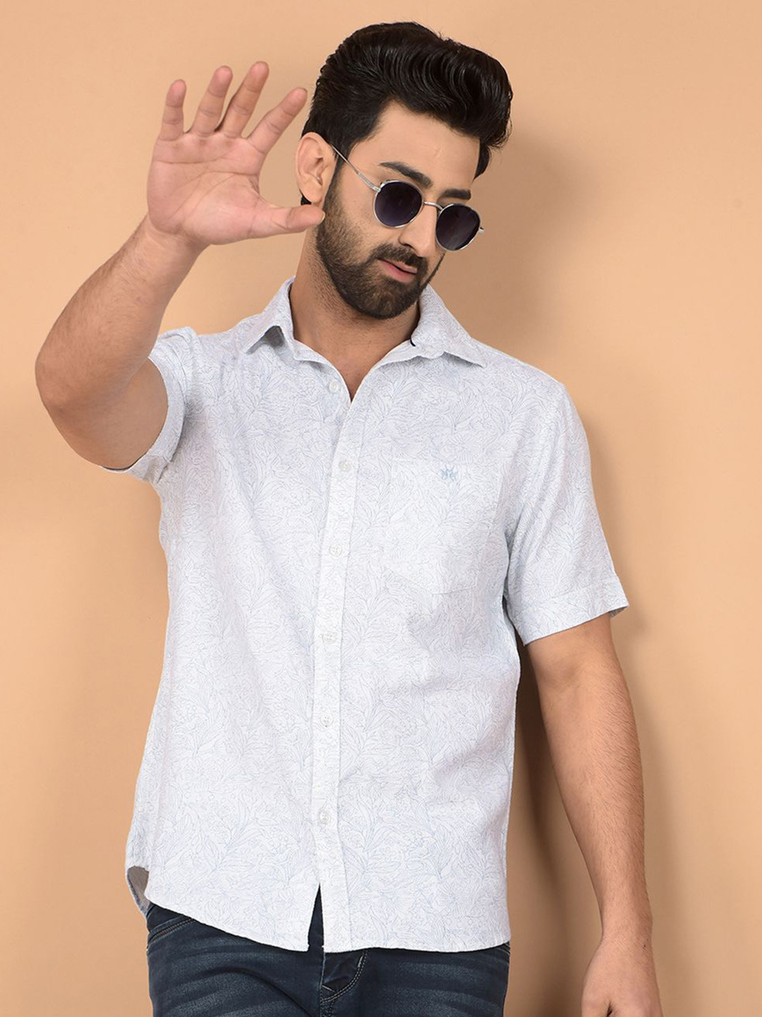 

Crimsoune Club Men Classic Slim Fit Spread Collar Floral Printed Cotton Casual Shirt, White