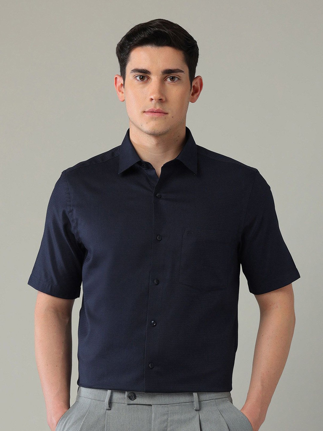

Arrow Men Classic Fit Spread Collar Textured Cotton Formal Shirt, Navy blue