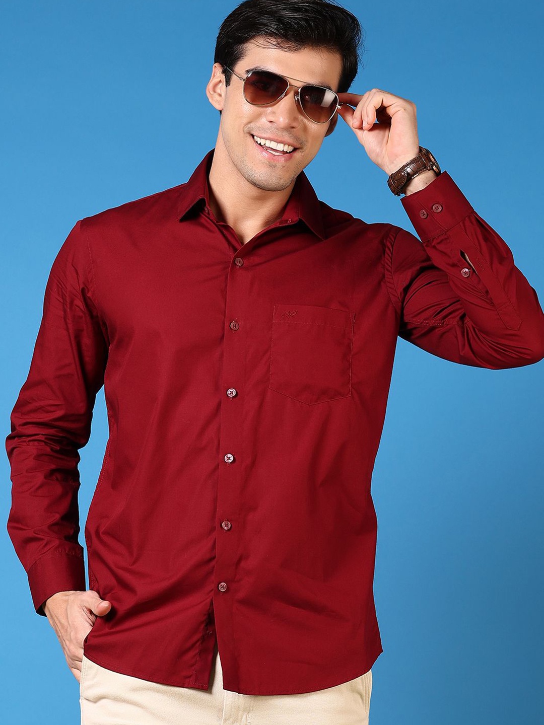 

V-Mart Men Opaque Casual Shirt, Maroon