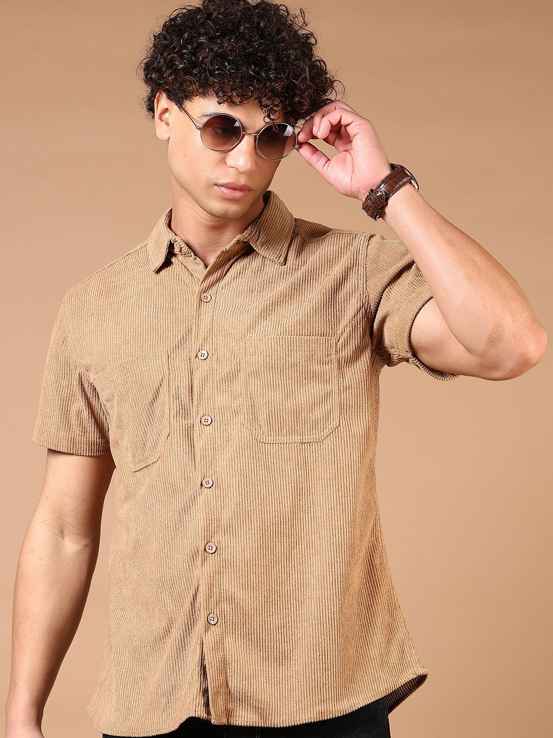 

V-Mart Men Spread Collar Textured Cotton Casual Shirt, Brown