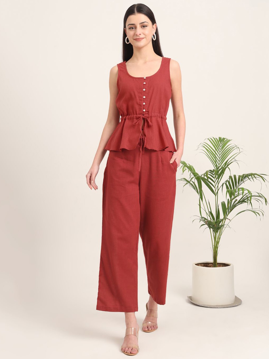 

Thevasa Round Neck Sleeveless Pure Cotton Top With Trousers, Red