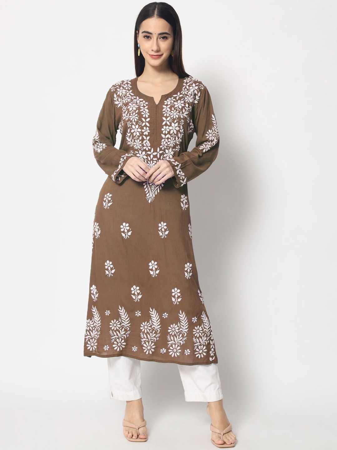 

PARAMOUNT CHIKAN Floral Embroidered Lucknowi Chikankari Notch Neck Straight Kurta, Brown