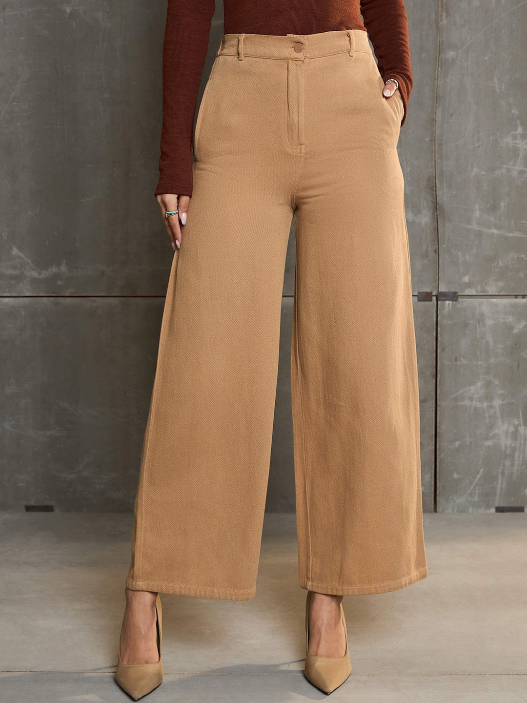 

SASSAFRAS Women Comfort Wide Leg Acid Wash Jeans, Brown
