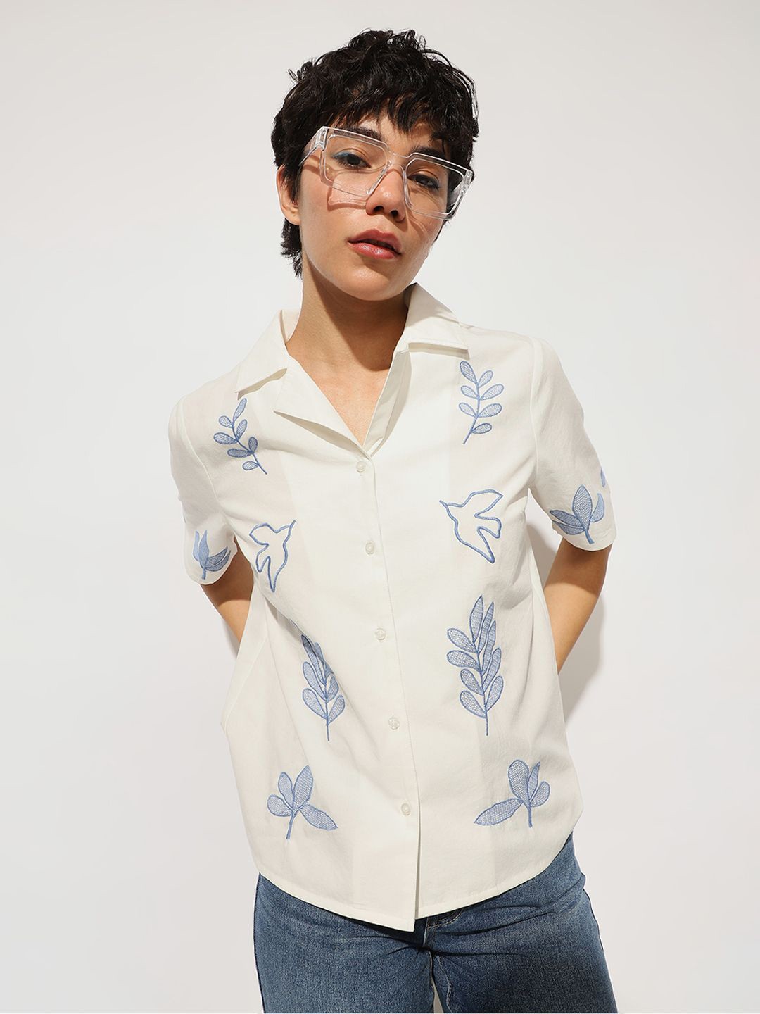 

ONLY Women Cuban Collar Floral Printed Cotton Casual Shirt, White