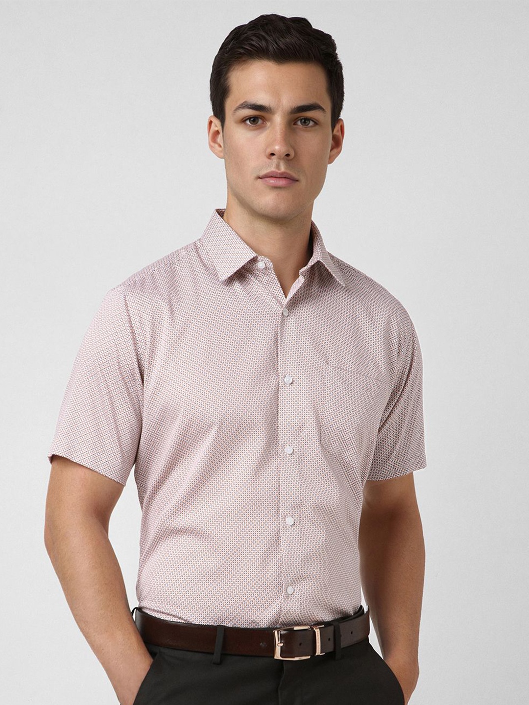 

Van Heusen Men Spread Collar Micro Ditsy Printed Cotton Party Shirt, White