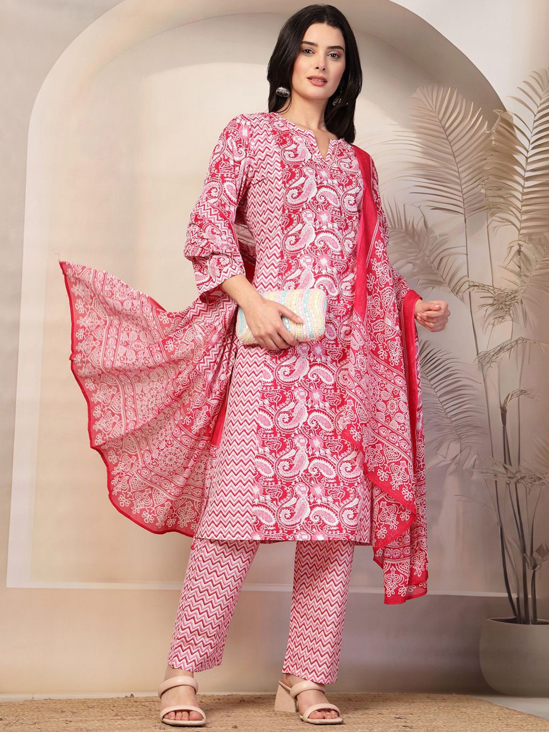 

Nayam By Lakshita Women Paisley Printed Trousers Straight Kurta with Palazzos & Dupatta, Pink