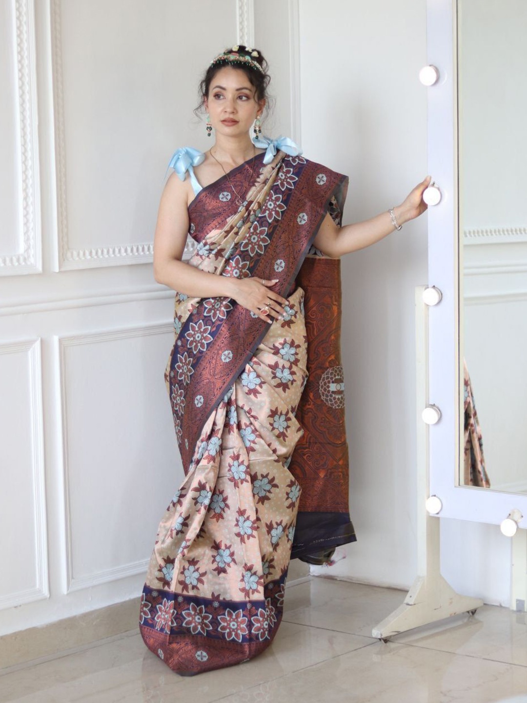 

Areca Designer Woven Design Zari Silk Blend Banarasi Saree, Turquoise blue