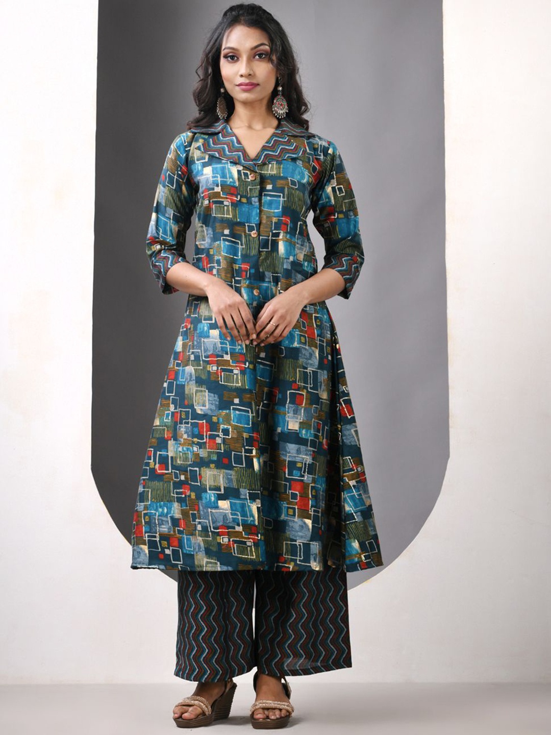 

Charukriti Women Printed Angrakha Kurta with Palazzos, Teal