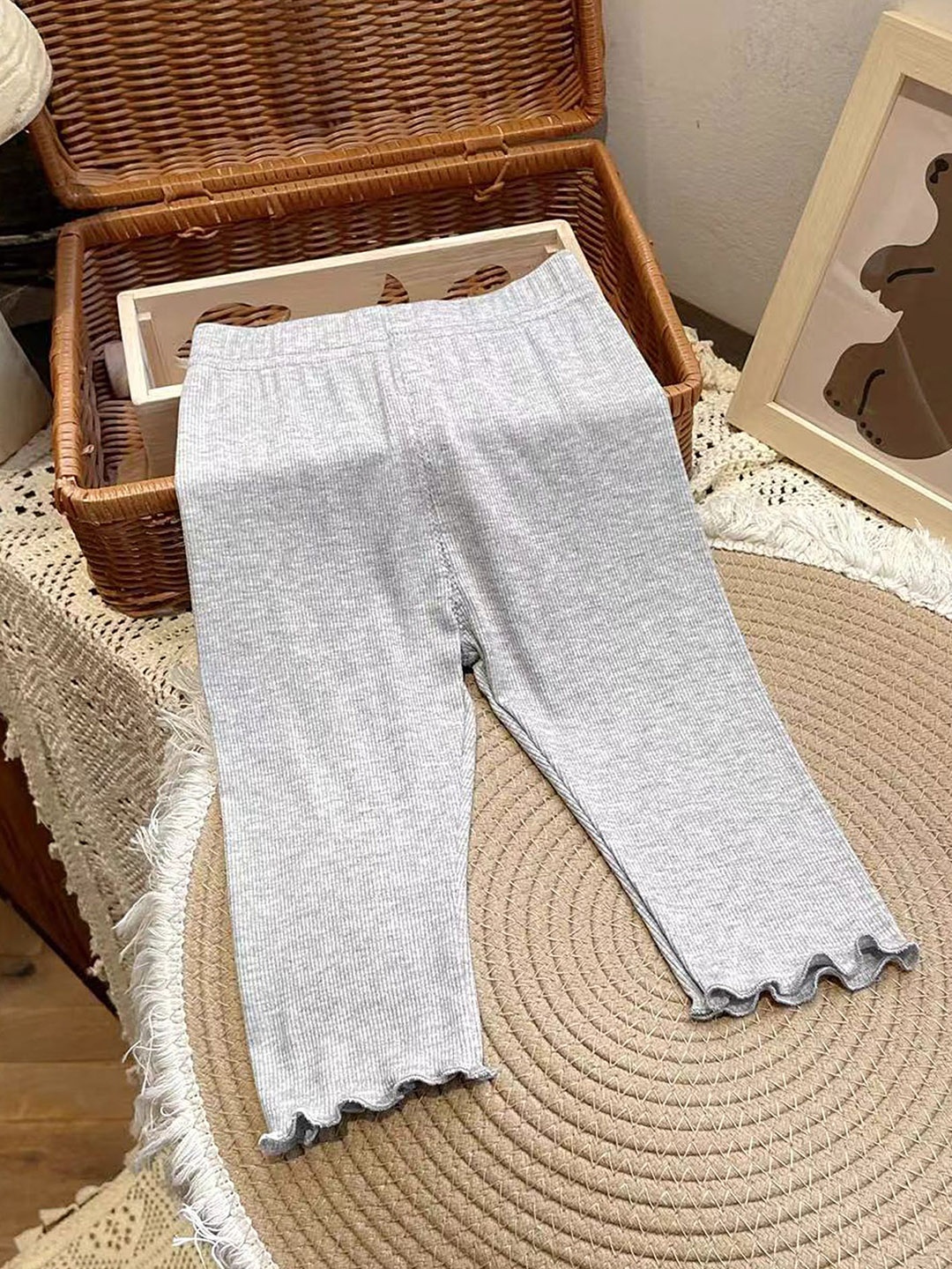 

LULU & SKY Girls Straight Fit High-Rise Trousers, Grey