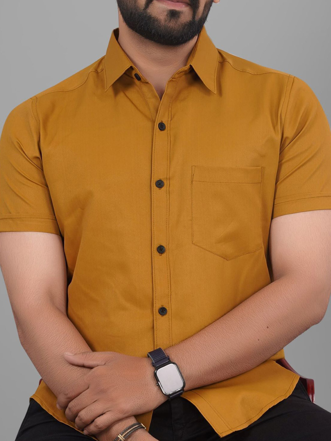 

Metronaut Men Regular Fit Spread Collar Solid Cotton Casual Shirt, Mustard