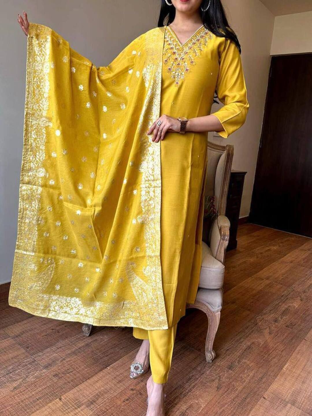 

DIVASTRI Zari Floral Embroidered V-Neck Straight Kurta With Trousers & Dupatta, Mustard