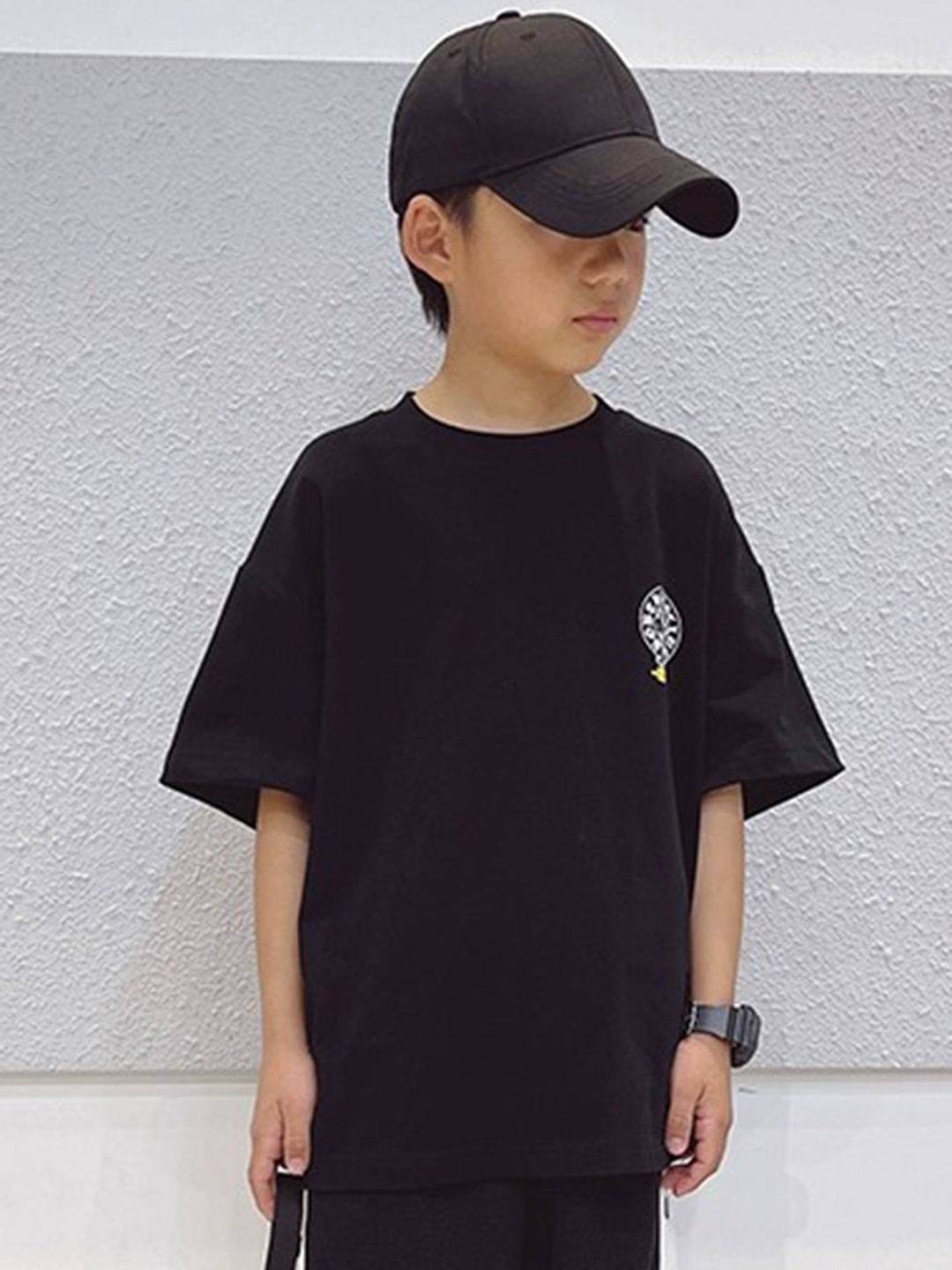 

LULU & SKY Boys Graphic Printed Round Neck Cotton Oversized T-shirt, Black