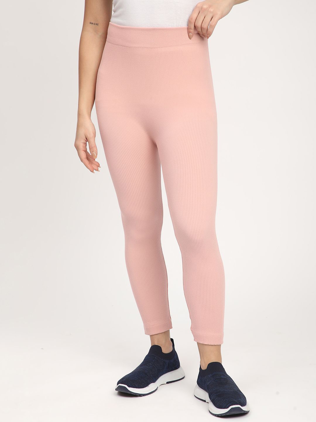 

R&B Women Tight Fit Capris, Pink