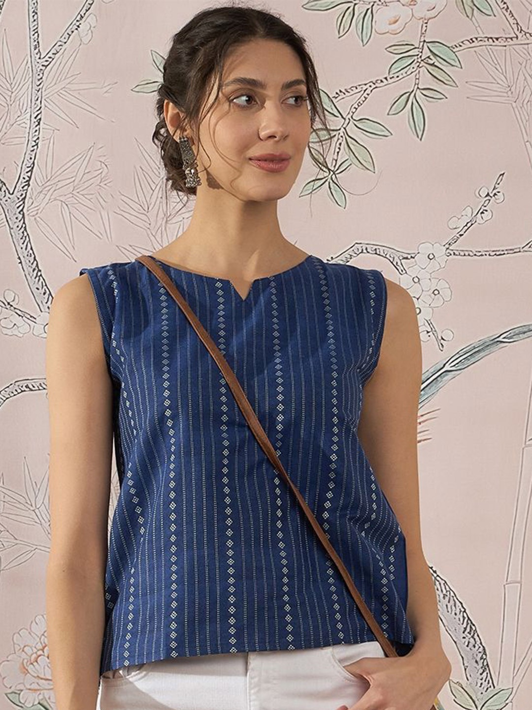 

InWeave Women Striped Round Neck Sleeveless Cotton Top, Blue