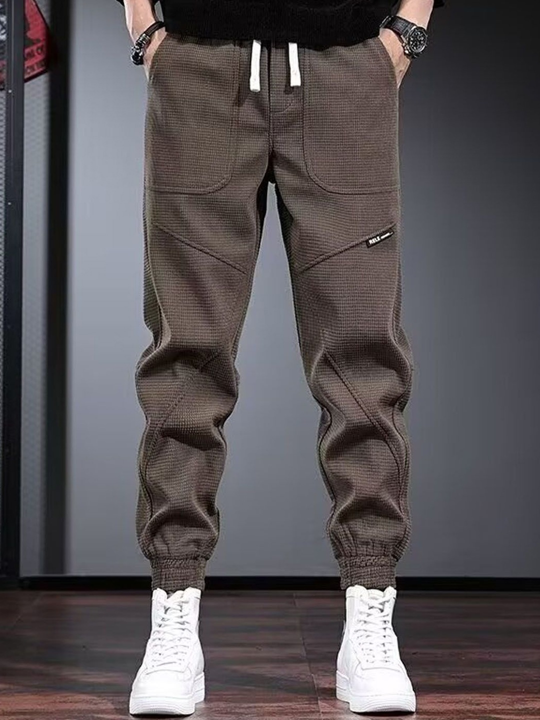 

StyleCast Men Mid-Rise Joggers, Coffee brown