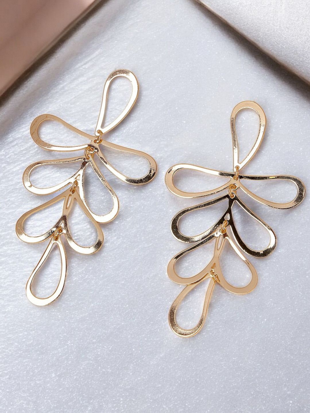

OOMPH Delciate Leaf Shaped Drop Earrings, Gold