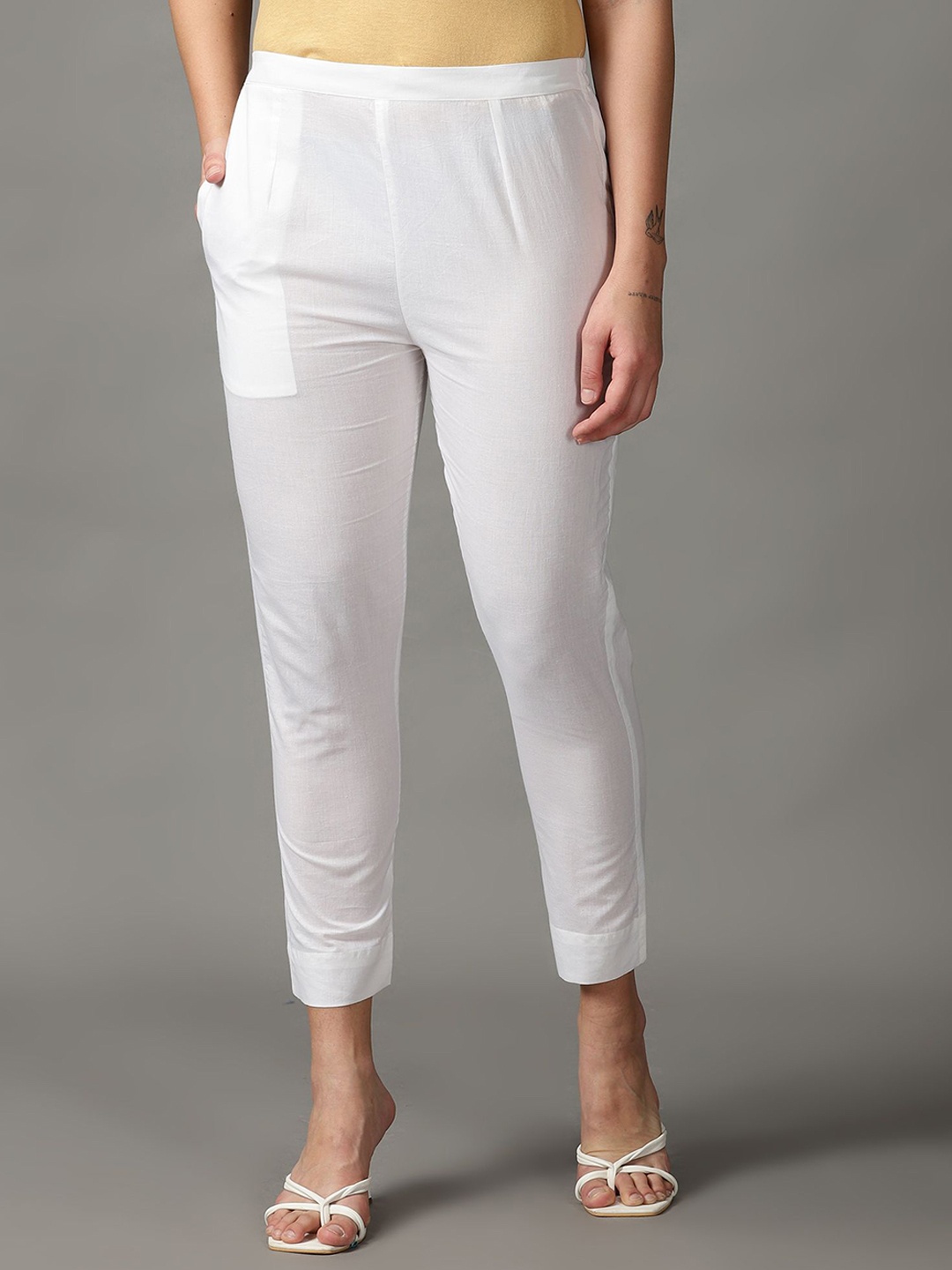 

DIVINATION Women Cotton High-Rise Pleated Trouser, White