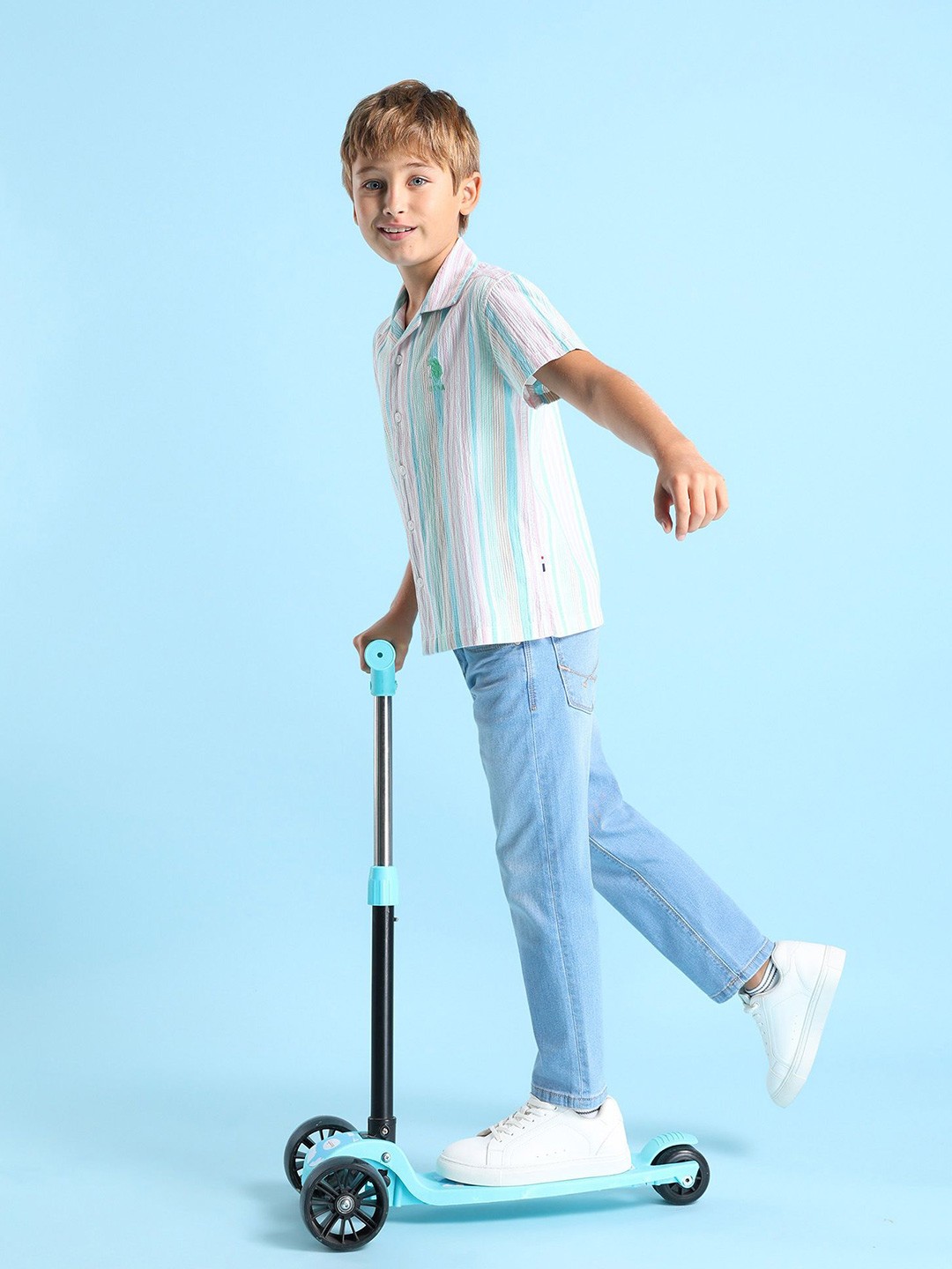 

U.S. Polo Assn. Kids Boys Relaxed Fit Cuban Collar Vertical Striped Cotton Casual Shirt, White