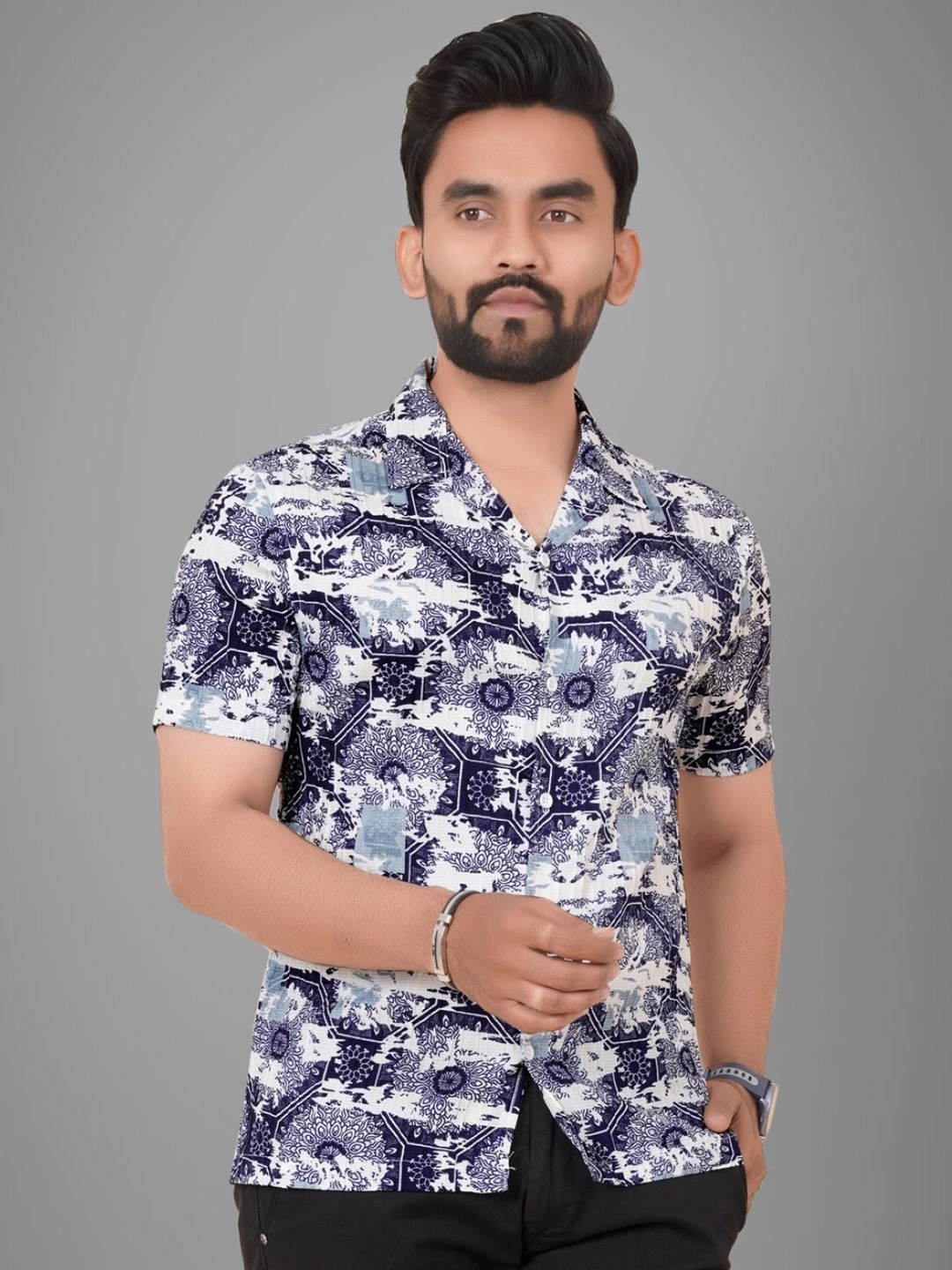

Metronaut Men Floral Semi Sheer Printed Casual Shirt, Blue