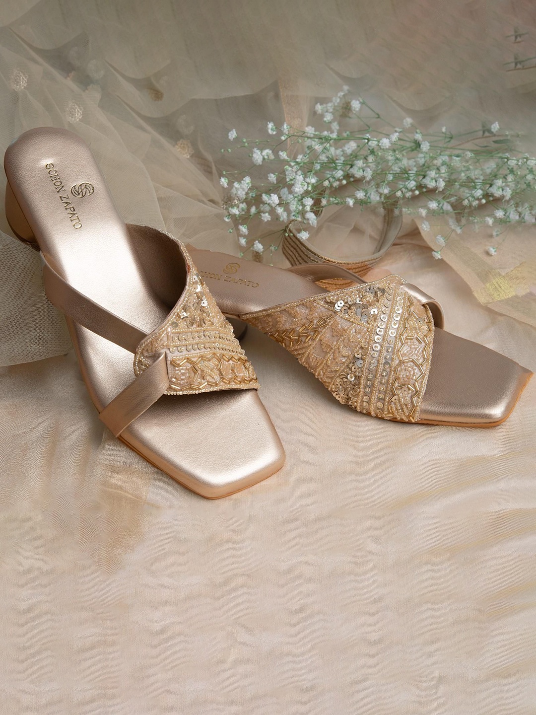 

Schon Zapato Women Embellished Block Sandals, Gold