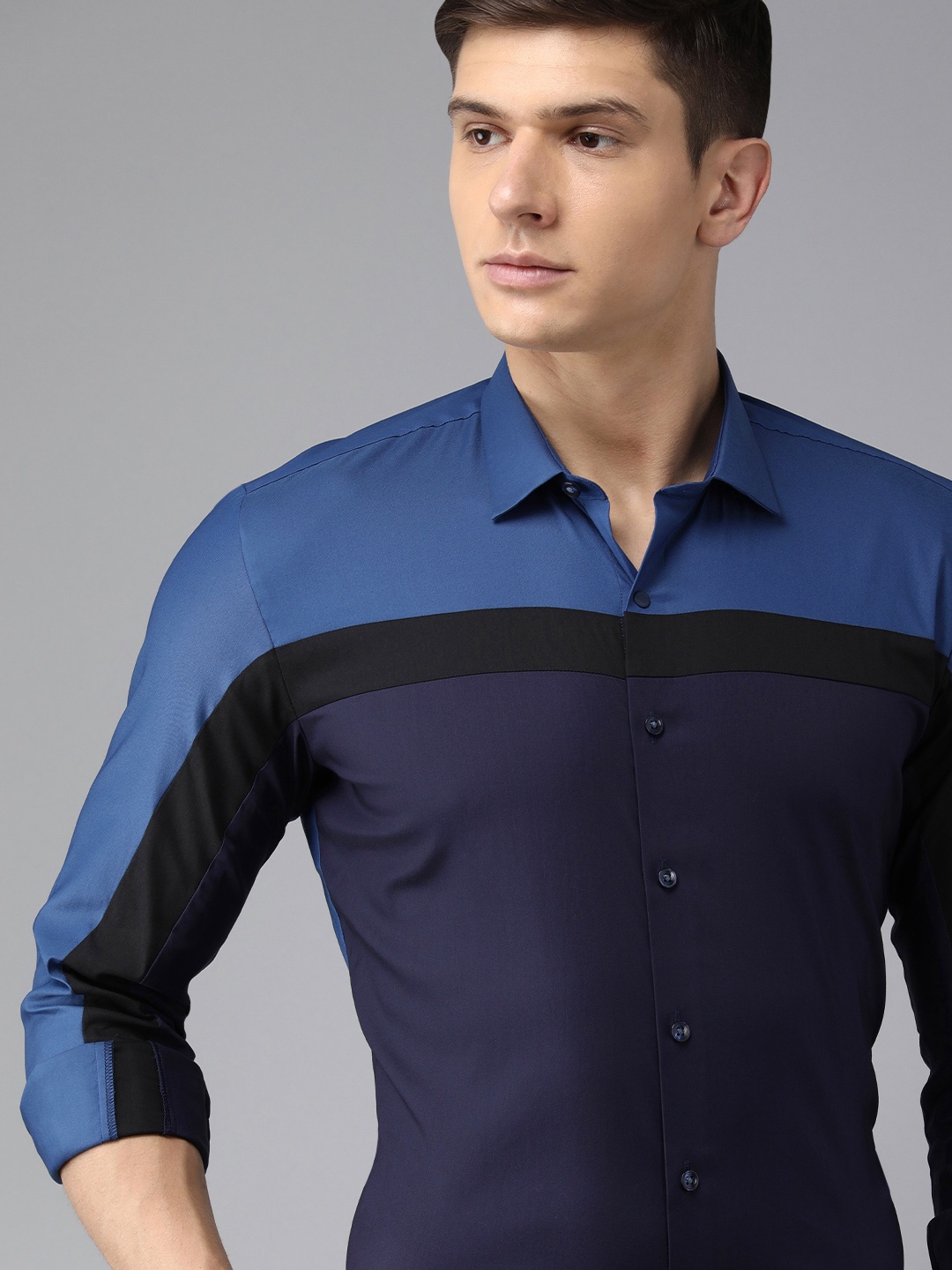 

Van Heusen Slim Fit Colourblocked Casual Shirt, Blue