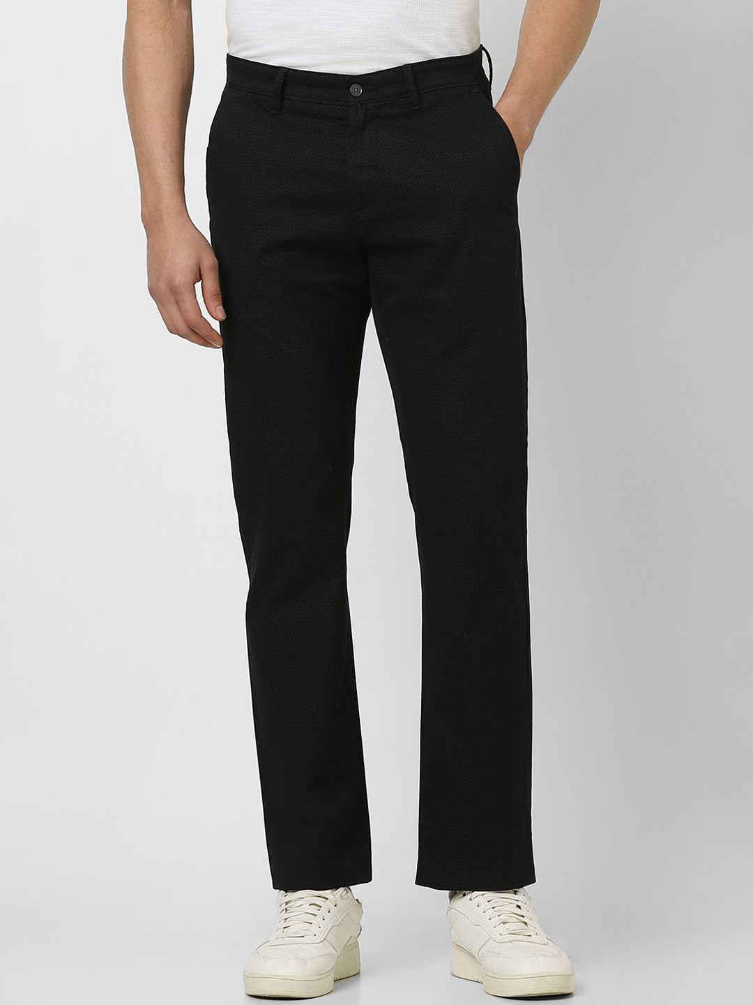 

Van Heusen Sport Men Cotton Printed Mid Rise Regular Fit Trousers, Black