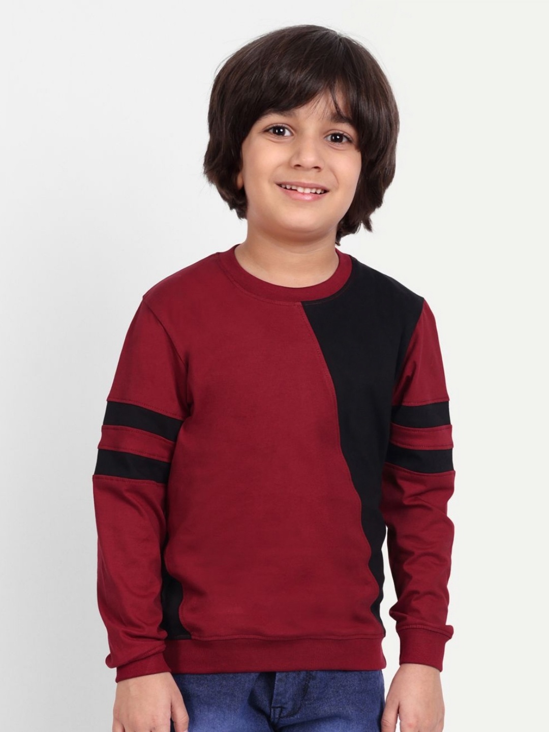 

Provogue Boys Colourblocked Cotton T-Shirts, Maroon
