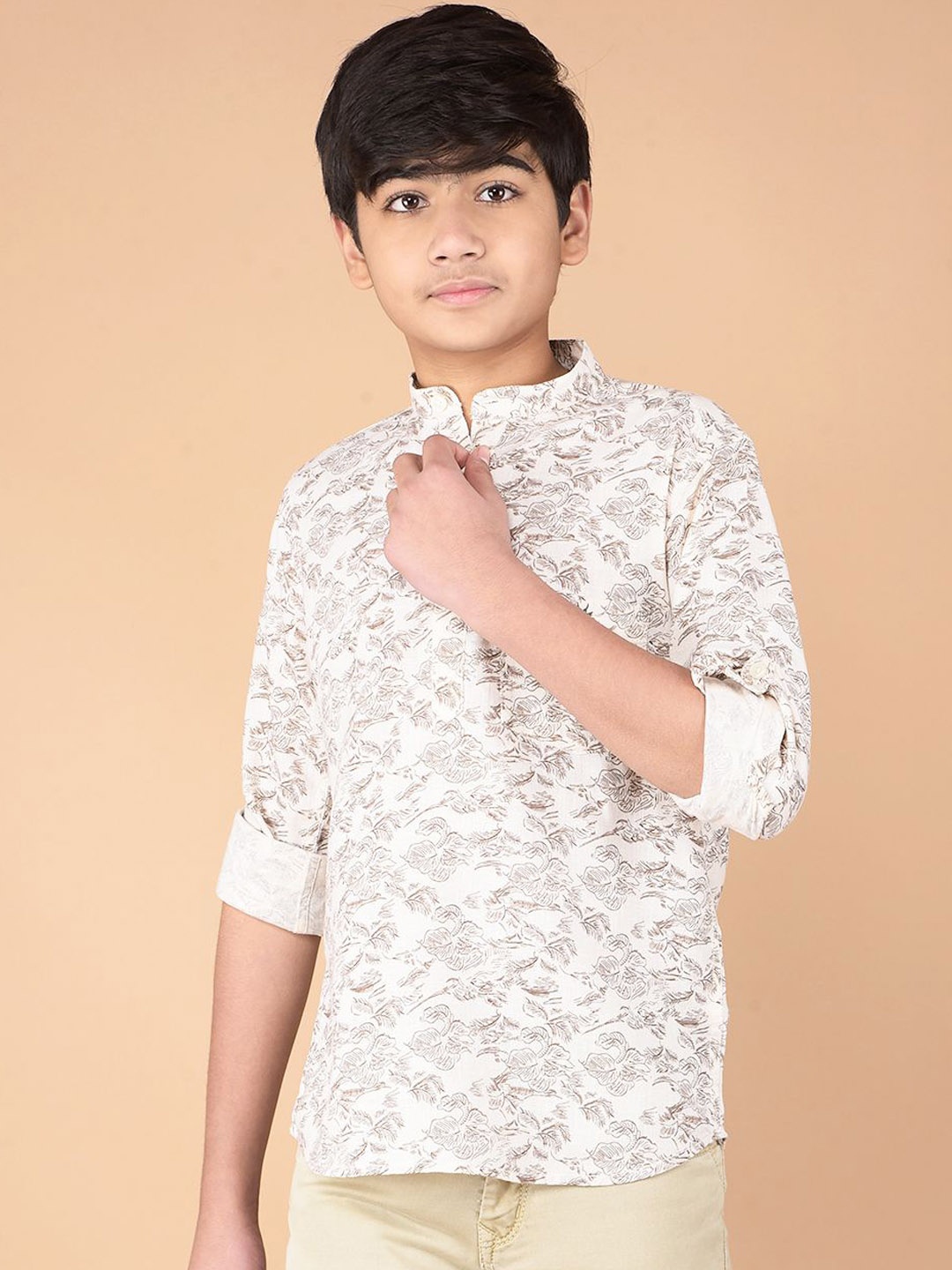 

Crimsoune Club Boys Floral Printed Band Collar Straight Kurta, Beige