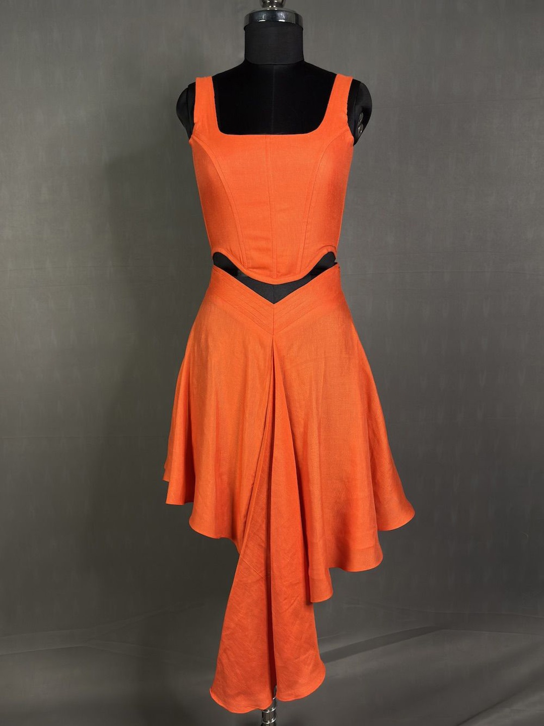 

Kihums Square Neck Linen Corset Top With Skirt, Orange