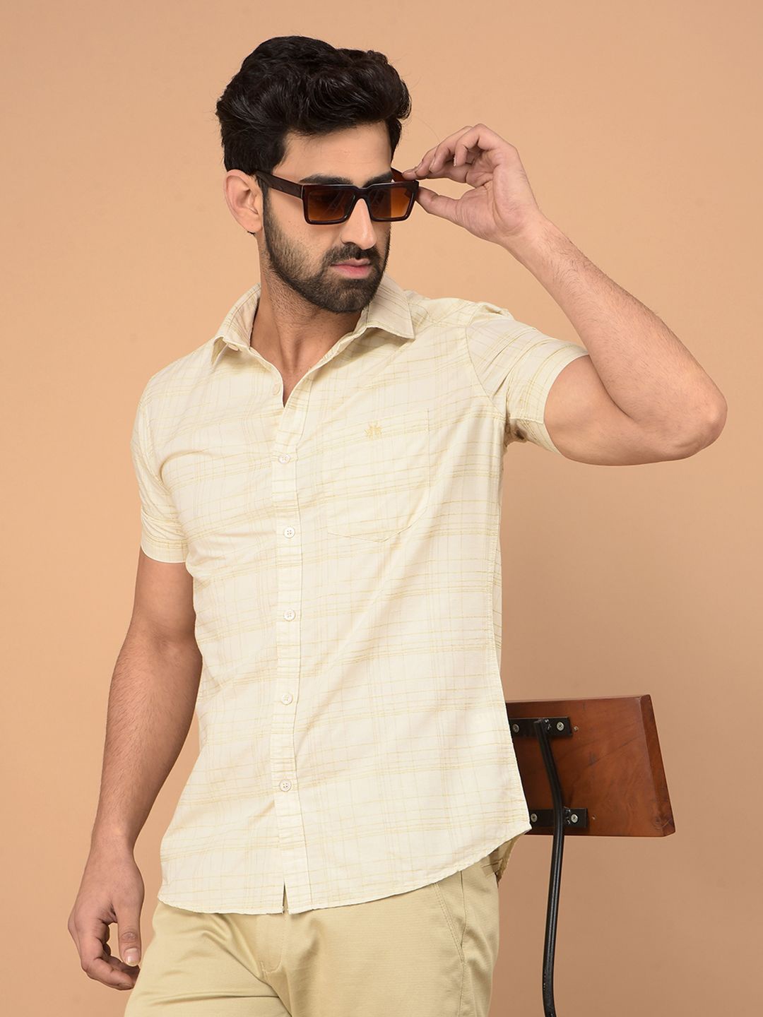 

Crimsoune Club Men Classic Slim Fit Spread Collar Textured Cotton Casual Shirt, Beige