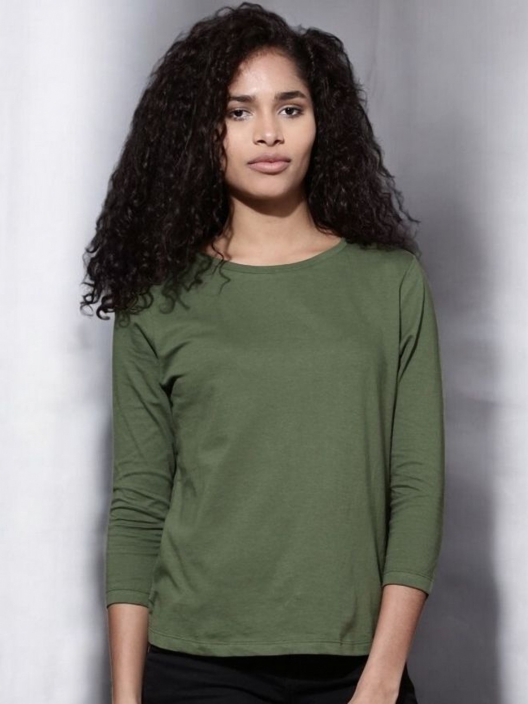 

Mast & Harbour Women Solid Round Neck Cotton T-shirt, Green