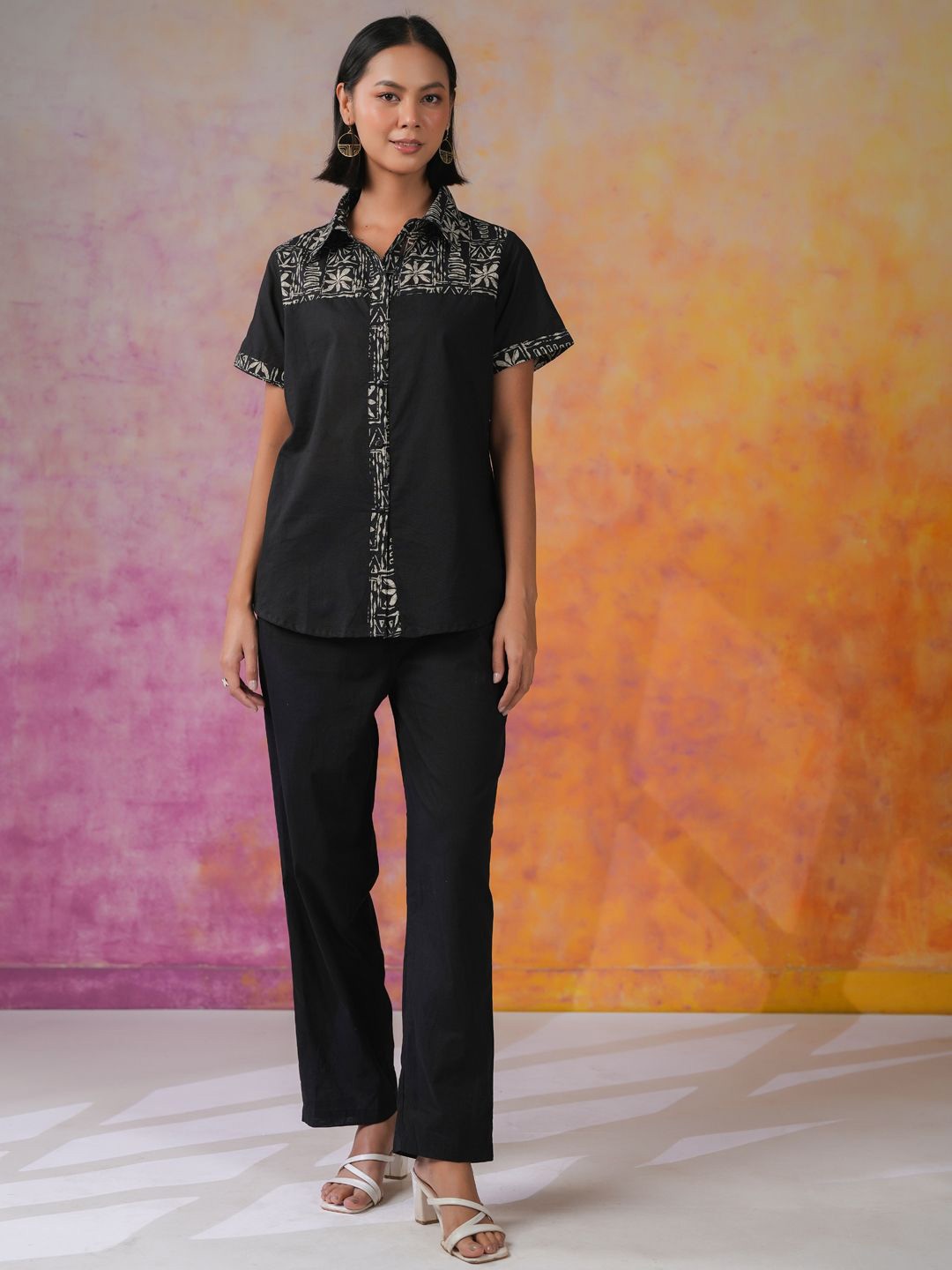 

SANSKRUTIHOMES Printed Shirt Collar Shirt With Trousers Co-Ords Set, Black