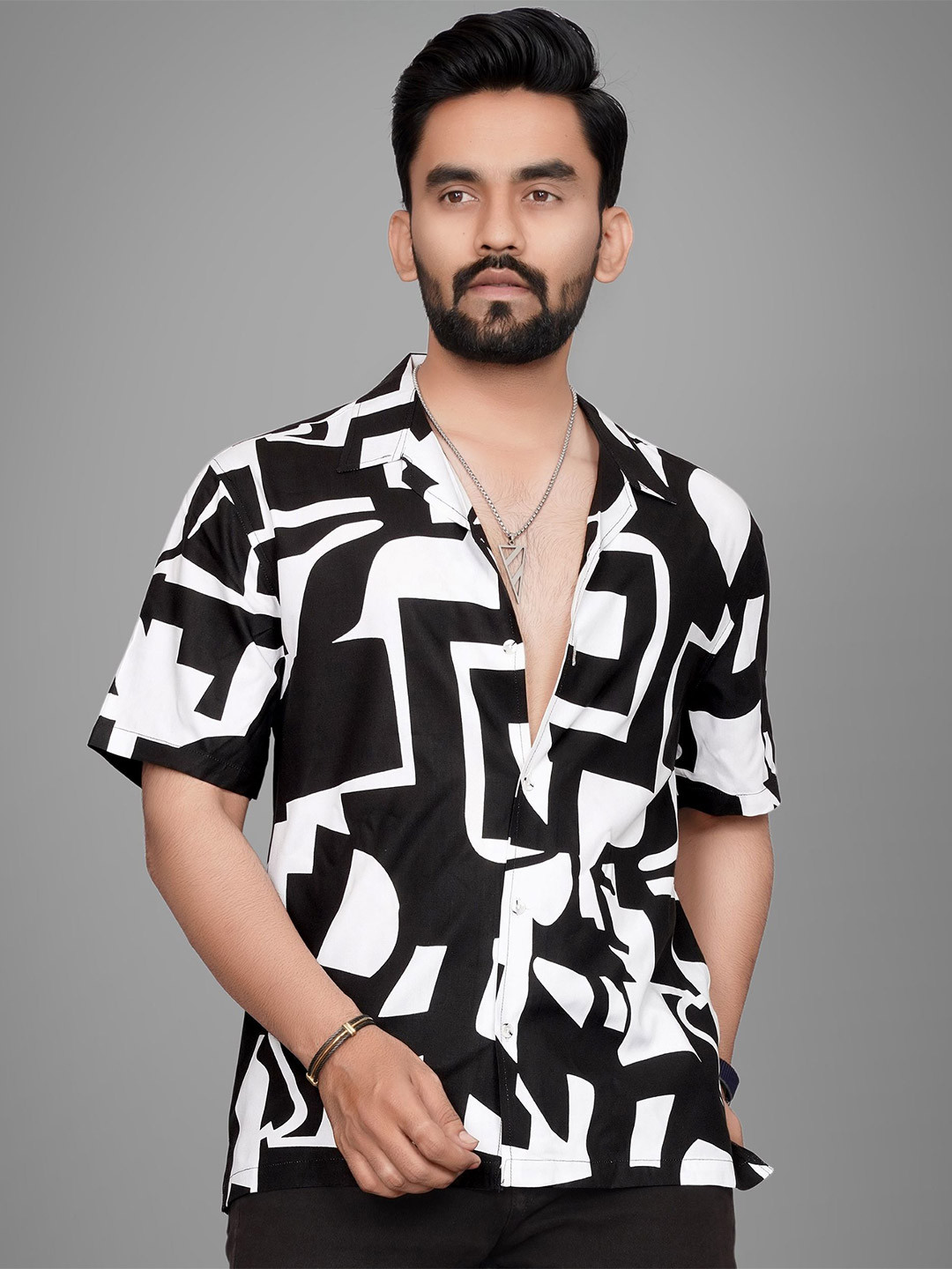 

Metronaut Men Regular Fit Cuban Collar Abstract Printed Casual Shirt, Black