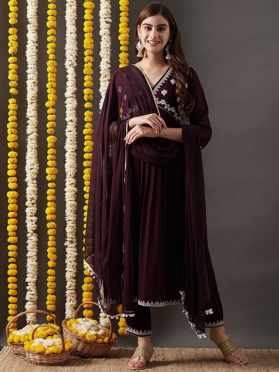 

DIVASTRI Floral Embroidered Empire Kurta With Pyjamas & Dupatta, Bronze
