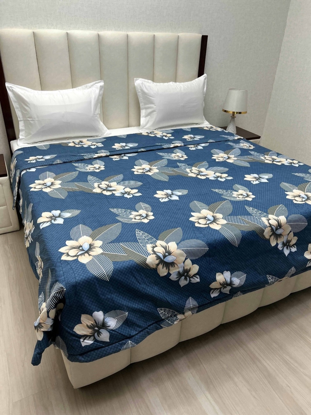 

Pure Decor Comfy Blue & Brown Floral 300 GSM Microfiber King Size Bed Comforter