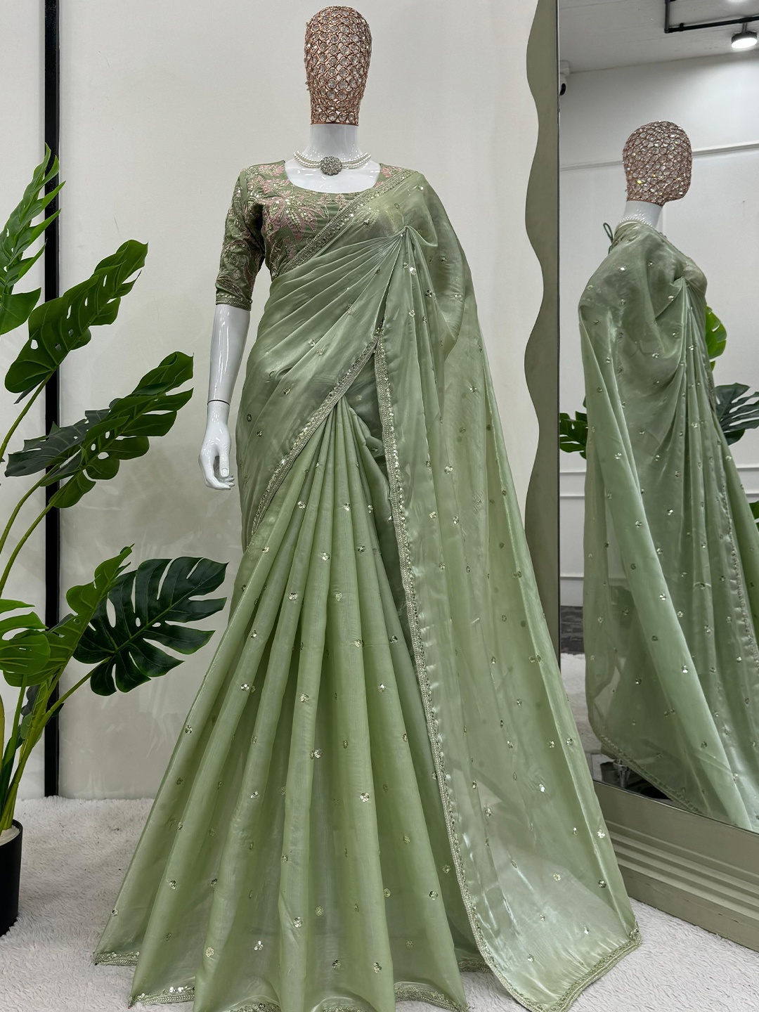 

GRISHU COLLECTION Embellished Sequinned Saree, Sea green