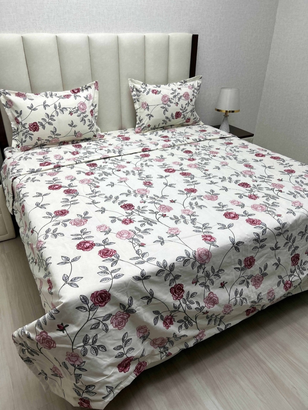 

Pure Decor White And Pink Floral Printed Double King Superfine Bedding Set