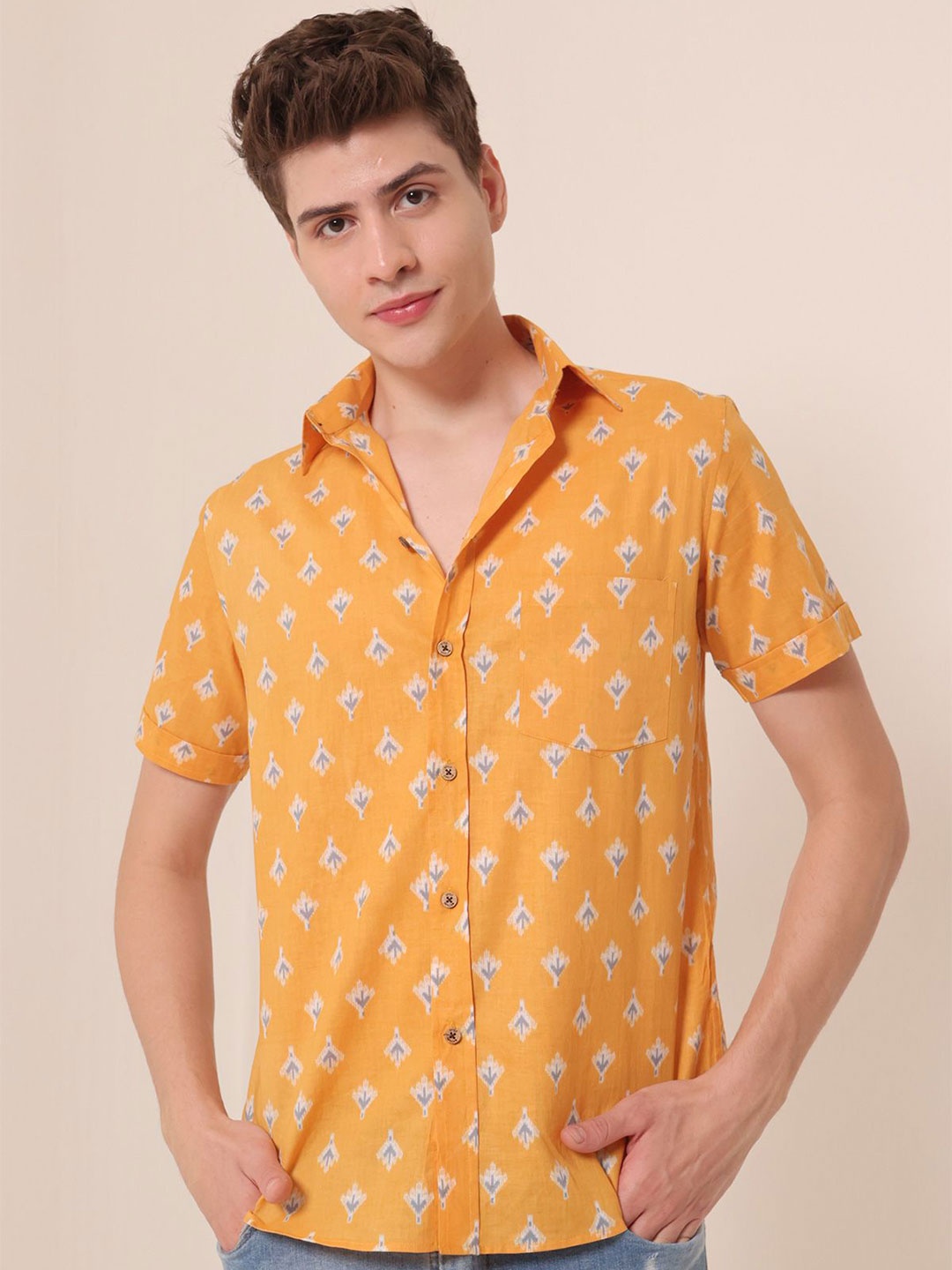 

Style Matters Men Standard Fit Spread Collar Floral Printed Cotton Casual Shirt, Yellow