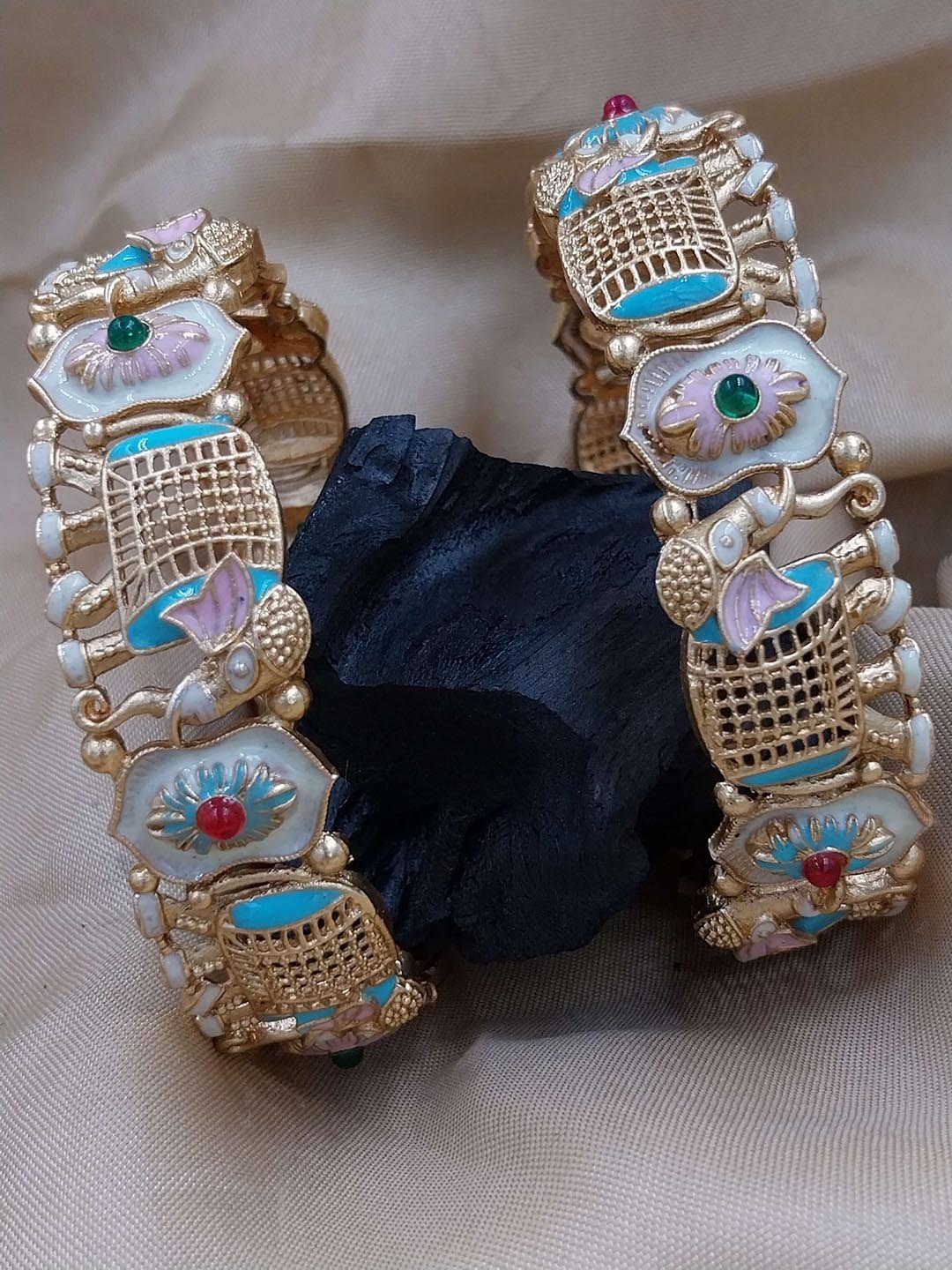 

Anouk Set Of 2 Gold-Plated Kundan-Studded Jaipuri Elephant Wedding Bangles