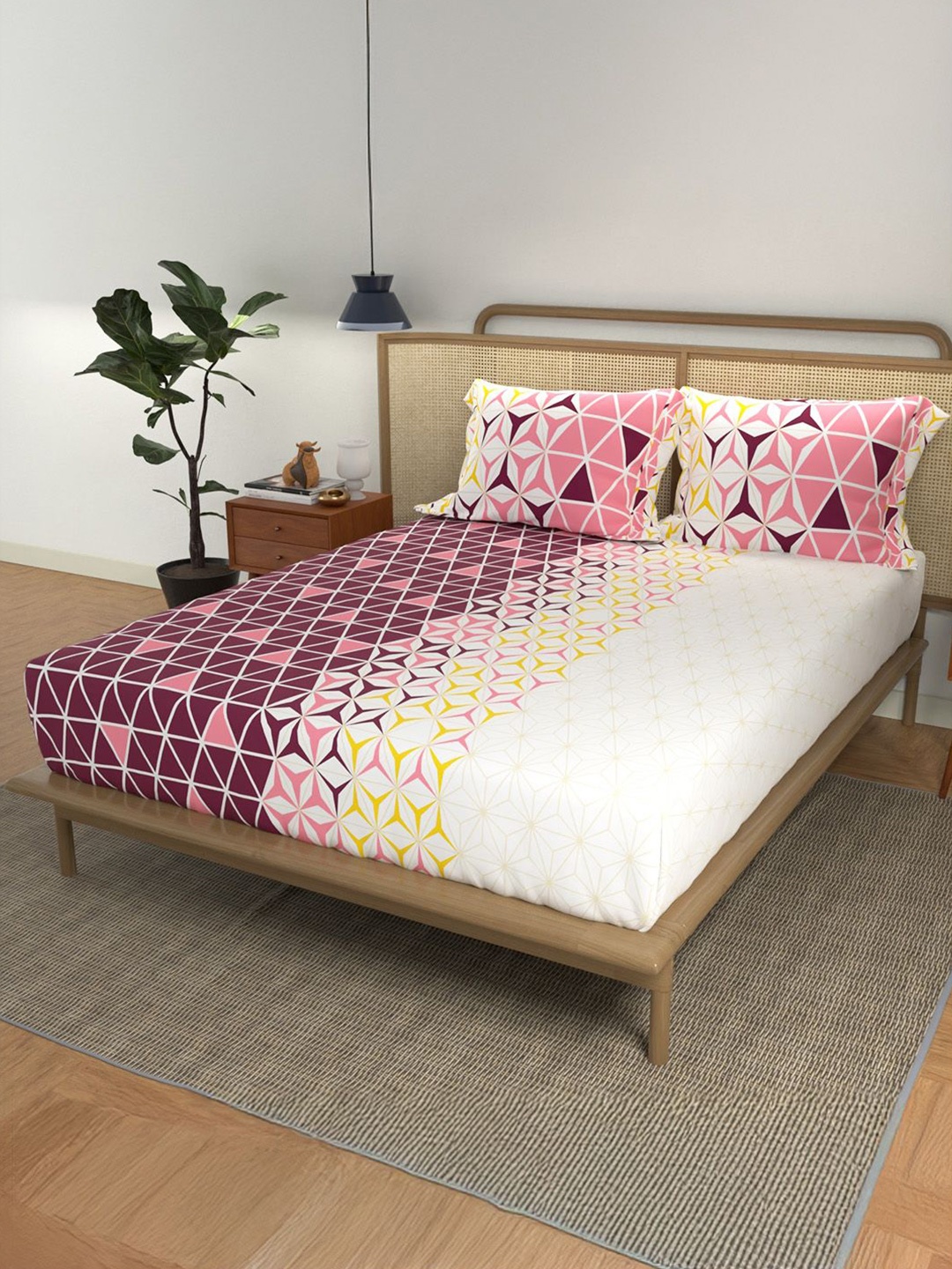 

URBAN SPACE Divine Maroon & White Geometric Cotton 144 TC Queen Bedsheet Set-2.23m x 2.54m