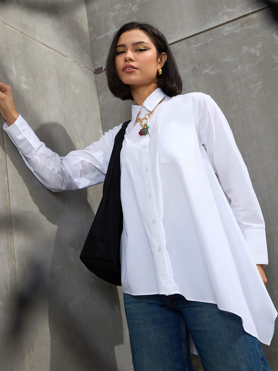 

SASSAFRAS Women Relaxed Fit Spread Collar Solid Cotton Casual Shirt, White