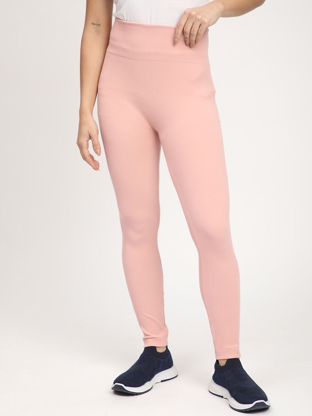 

R&B Women Tight Fit Capris, Pink