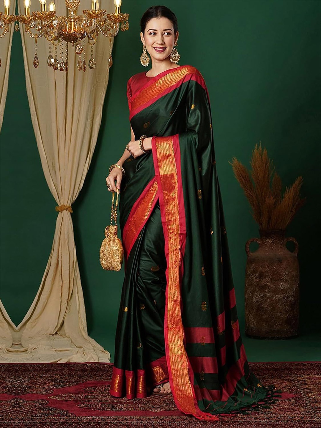 

HMP Fashion Ethnic Motifs Zari Paithani Saree, Green