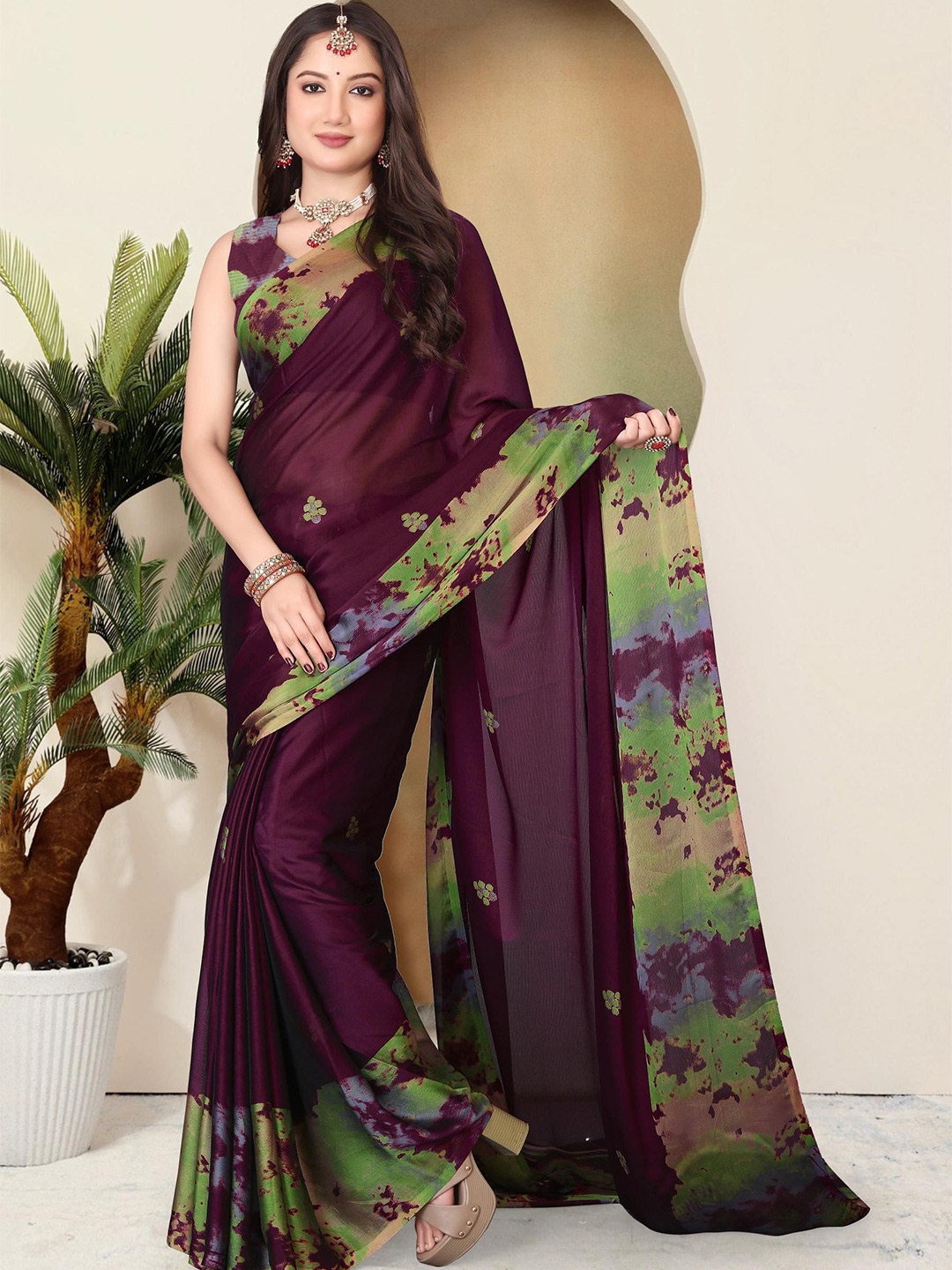 

MAGNEITTA Floral Pure Chiffon Designer Saree, Purple